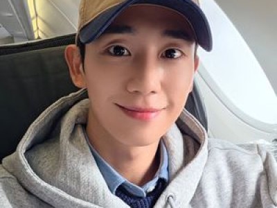 정해인 방부제 같은 외모에 사복 패션까지 화제