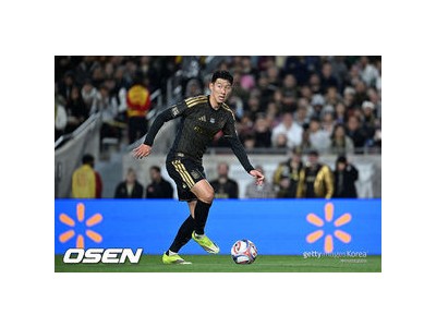 손흥민 뛰는 LAFC도스 산토스 감독에 팬들 분노