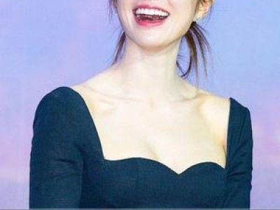 하영 연기 시작할 때 가족들 반대했대