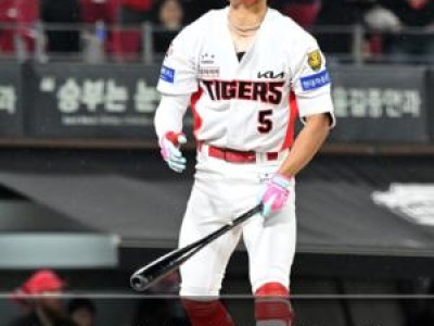 KIA 타선 집단 슬럼프에 팀전도 무너져